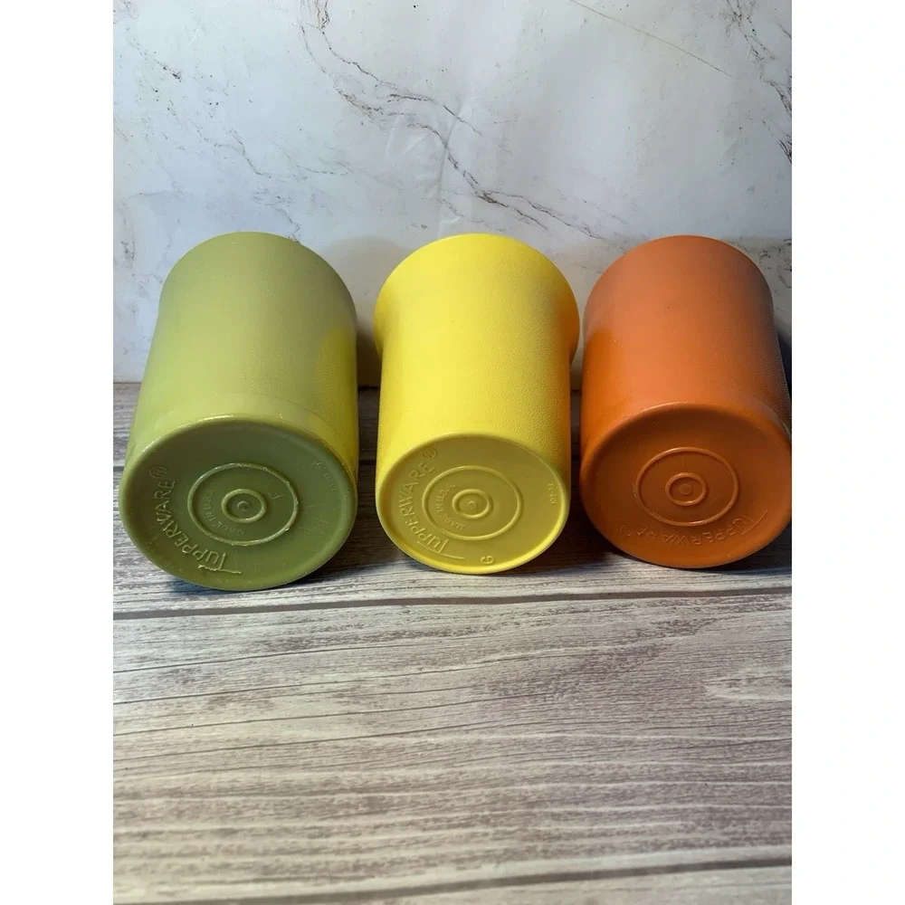 Vintage Set Of 3 8oz Tupperware Harvest Tumblers Cups 1320‎ Great Shape